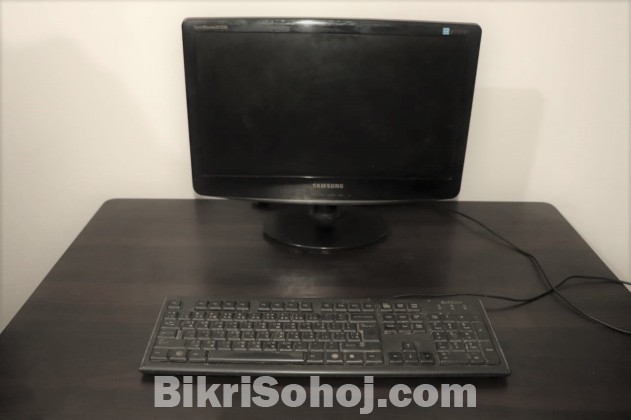 Samsung B1930N LCD 18.5 Monitor